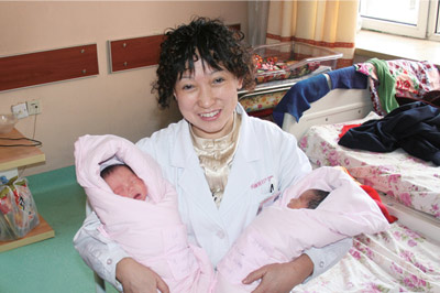 “诅咒家庭”三代无子 生育镜技术破解迷信阴影 “诅咒家庭”三代无子 生育镜技术破解迷信阴影